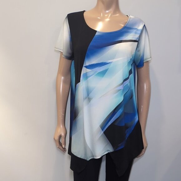 3/$20 B.L.E.U. Abstract Tunic Top Short Sleeve Asymmetric Hem Water Colours - Picture 2 of 16